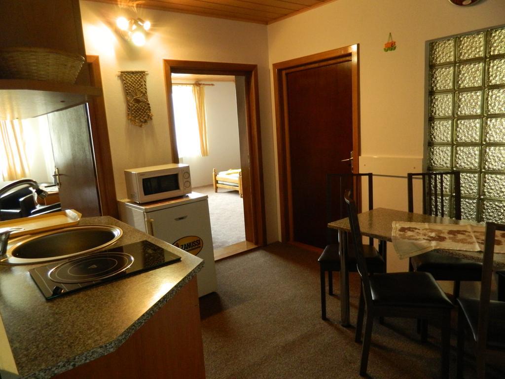 Casa Anette Apartman Szováta Szoba fotó
